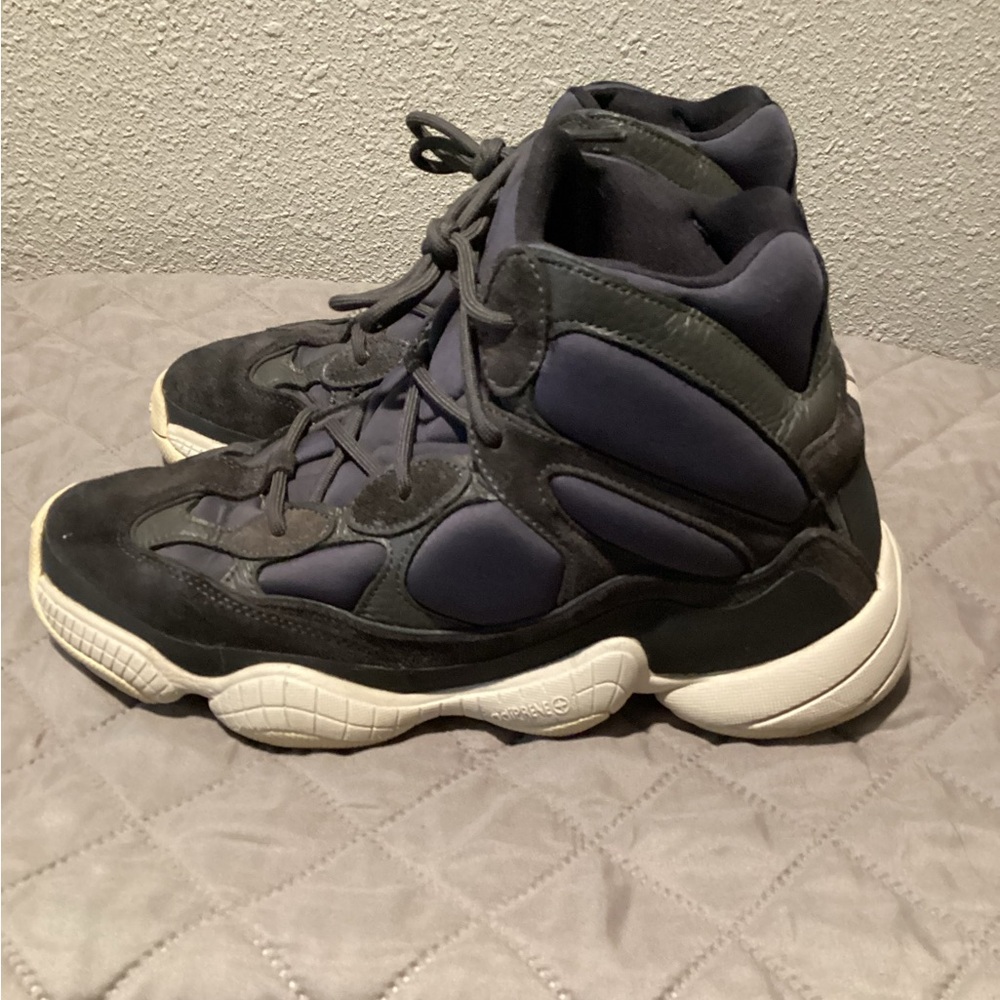 Yeezy 500 Slates